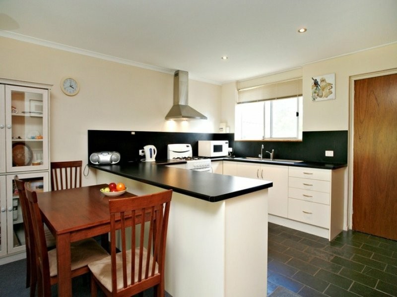 Unit 4/55 Grantley Avenue, Victor Harbor SA 5211