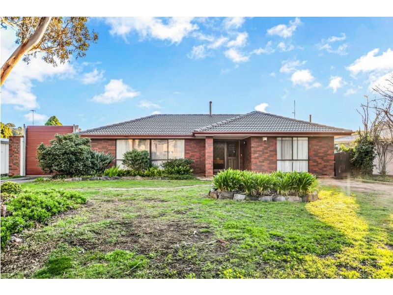 7 Ives Crescent, Mccracken SA 5211