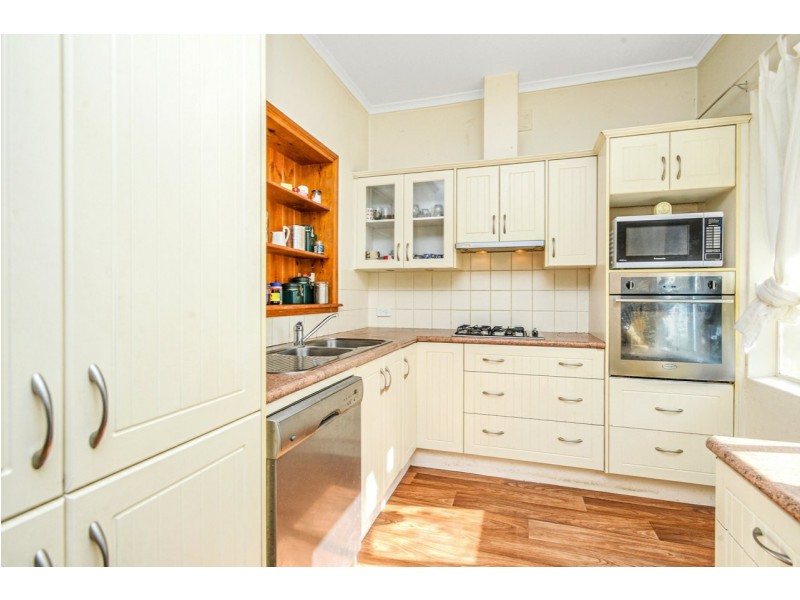 3 Leworthy Street, Victor Harbor SA 5211