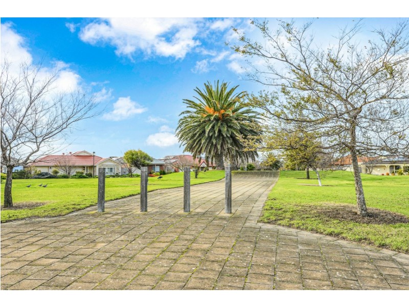 43 Cutter Circuit, Encounter Bay SA 5211