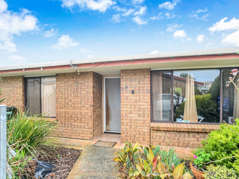 Unit 1 – 4/16 Hill Street, Victor Harbor SA 5211