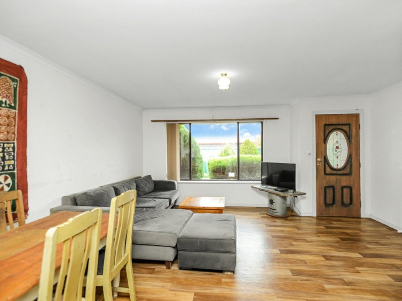 Unit 1 – 4/16 Hill Street, Victor Harbor SA 5211