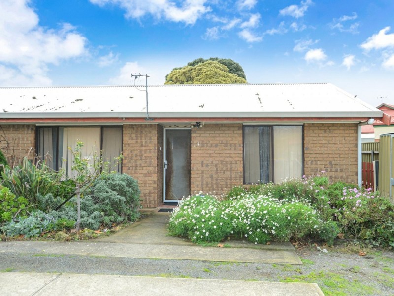 Unit 1 – 4/16 Hill Street, Victor Harbor SA 5211