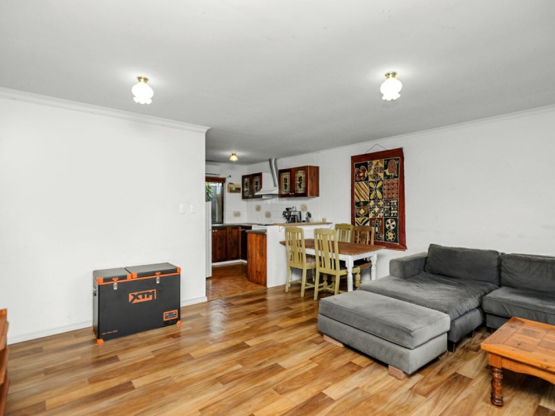 Unit 1 – 4/16 Hill Street, Victor Harbor SA 5211