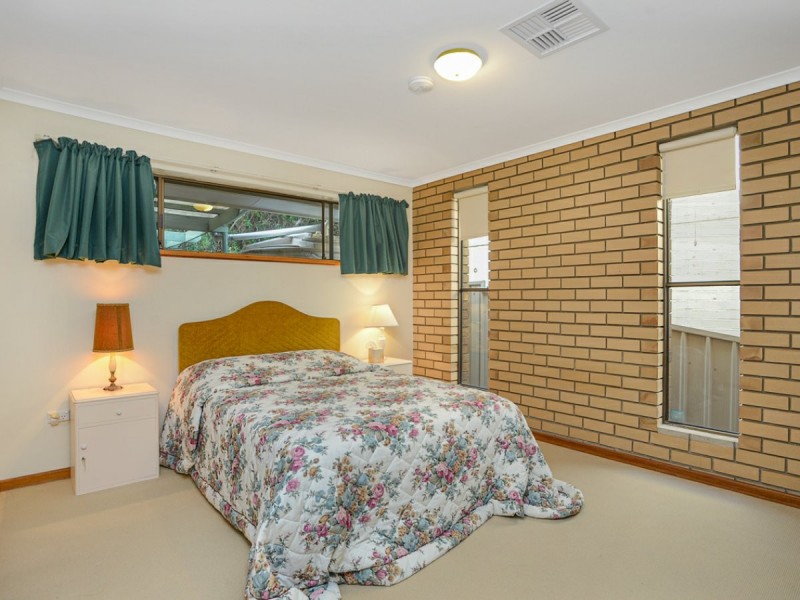 Unit 2/24 (26) Bluffview Road, Mccracken SA 5211