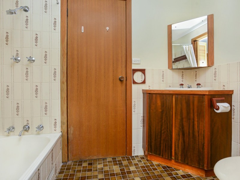 Unit 2/24 (26) Bluffview Road, Mccracken SA 5211