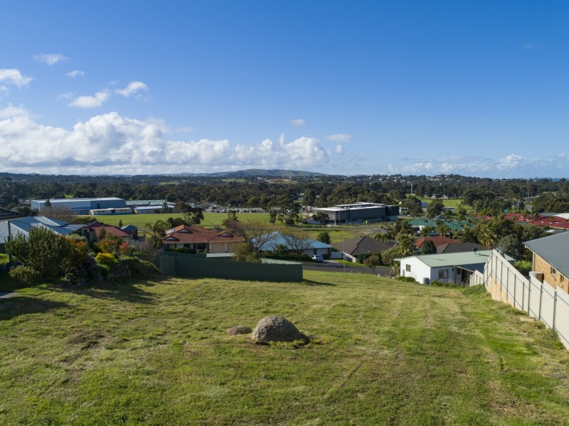 7 Rymill Avenue, Encounter Bay SA 5211