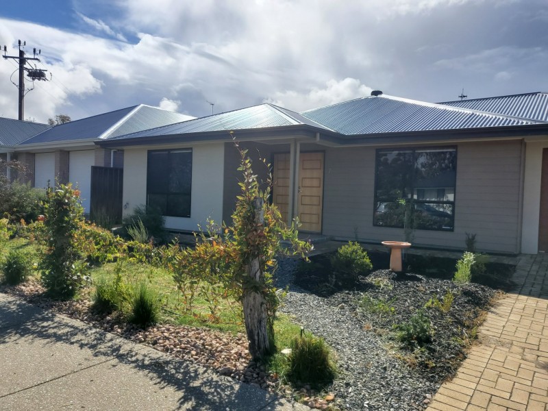 7 Greenfield Street, Hindmarsh Valley SA 5211