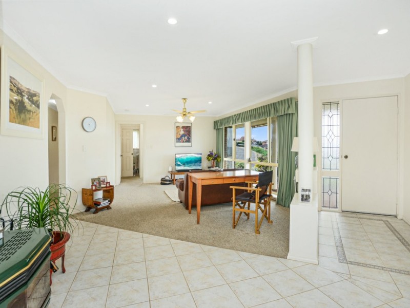 2 Baleen Court, Encounter Bay SA 5211