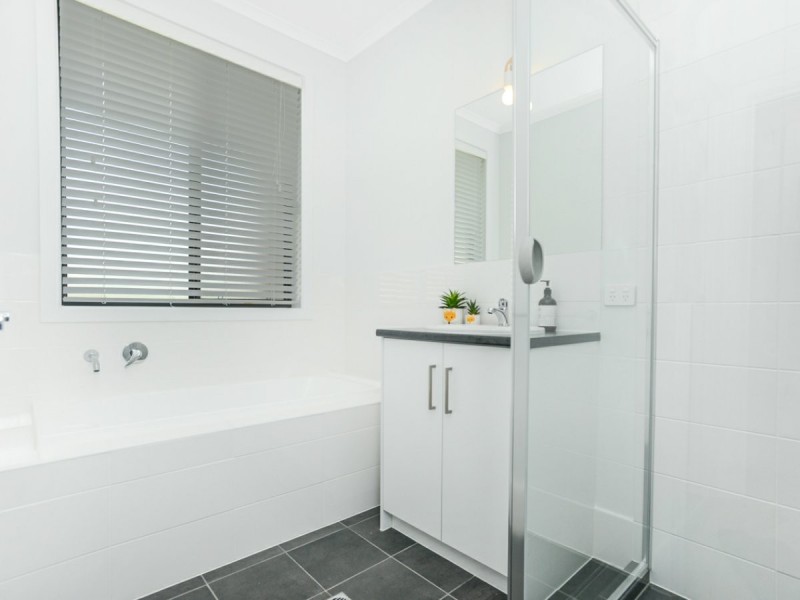 4 Modra Street, Mccracken SA 5211