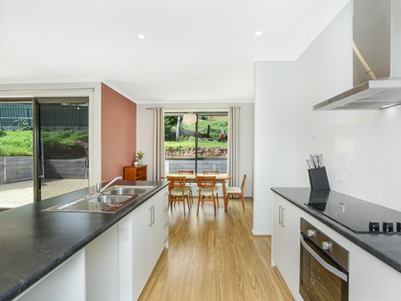 4 Modra Street, Mccracken SA 5211