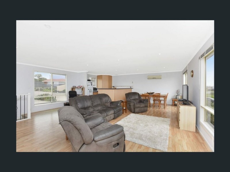 12 McLeod  Road, Middleton SA 5213