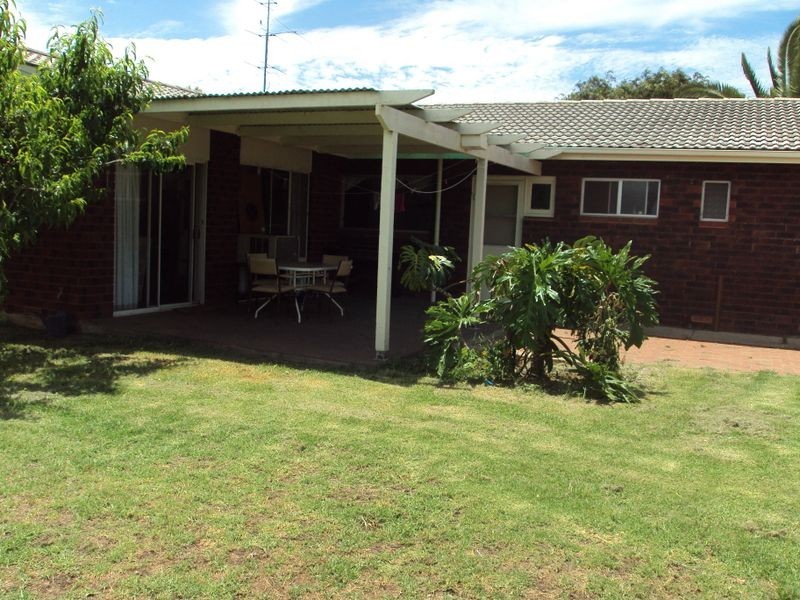 11 Batley Road, Victor Harbor SA 5211