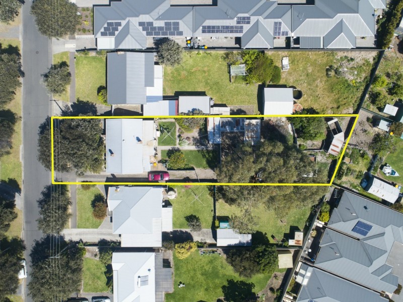 11 Forrest Street, Victor Harbor SA 5211