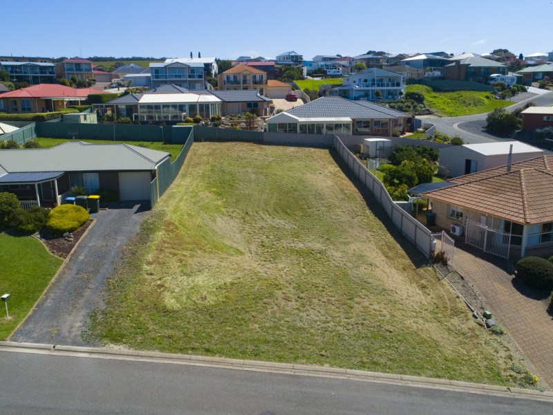 4 Baleen Court, Encounter Bay SA 5211