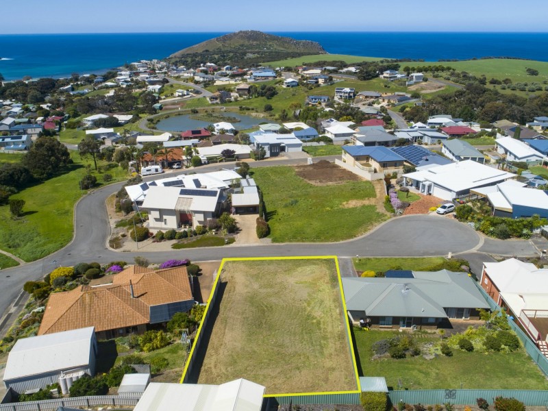 4 Baleen Court, Encounter Bay SA 5211