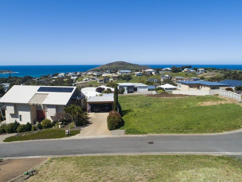 4 Baleen Court, Encounter Bay SA 5211