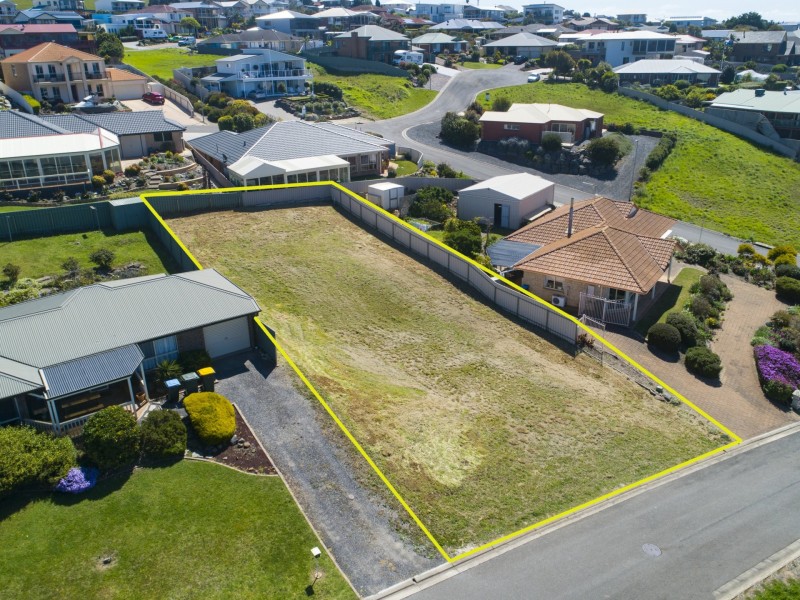 4 Baleen Court, Encounter Bay SA 5211