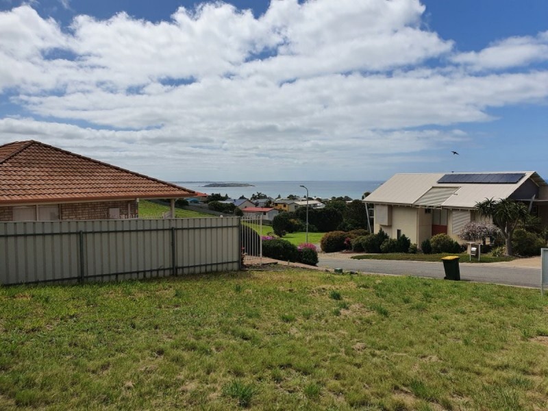 4 Baleen Court, Encounter Bay SA 5211