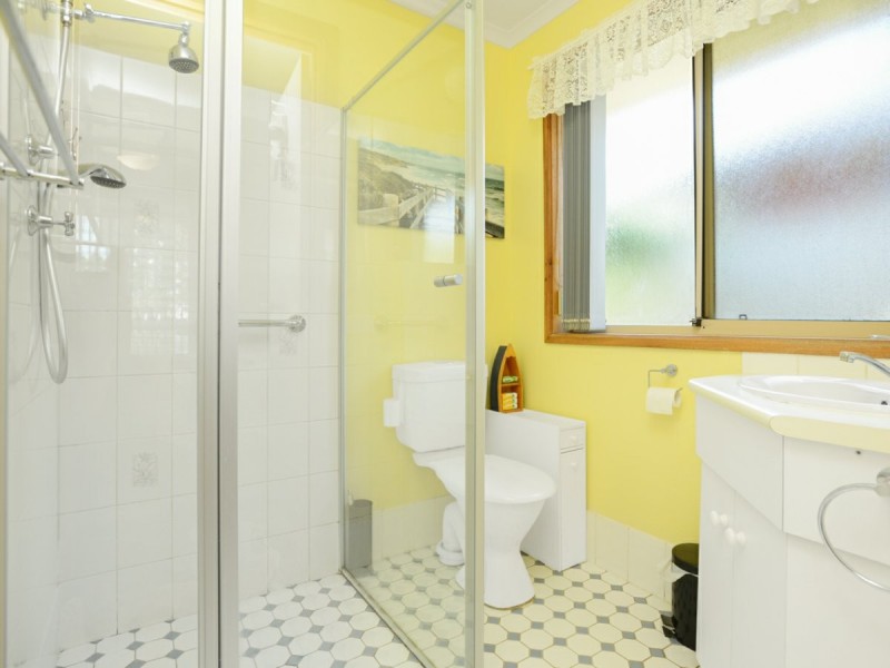 12 Henry Street, Encounter Bay SA 5211