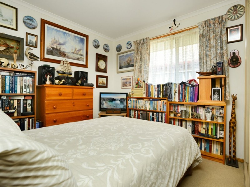 12 Henry Street, Encounter Bay SA 5211