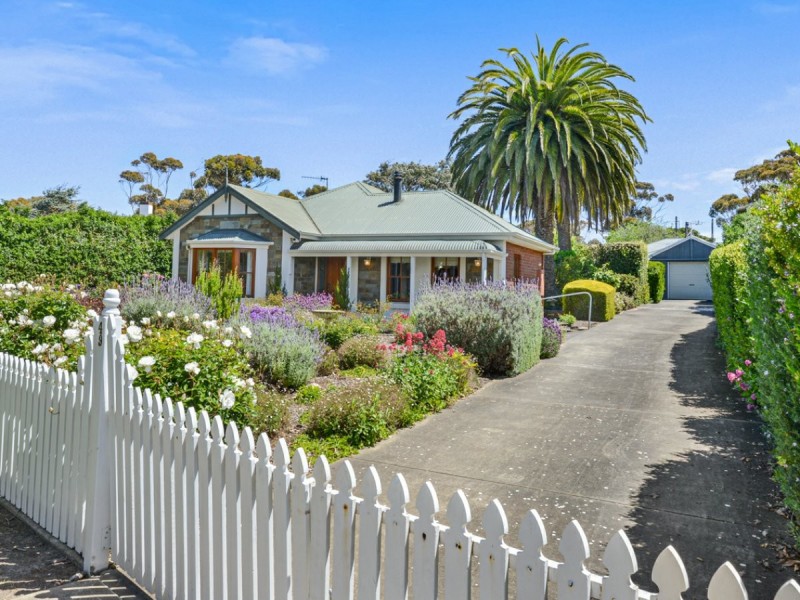 49 The Crescent, Mccracken SA 5211