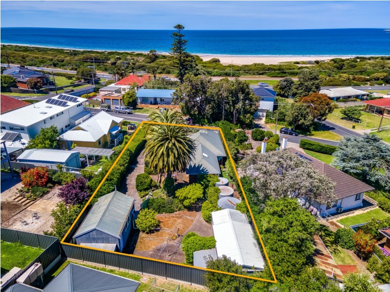 49 The Crescent, Mccracken SA 5211