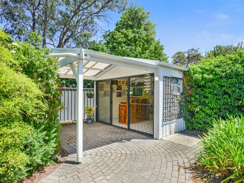 49 The Crescent, Mccracken SA 5211