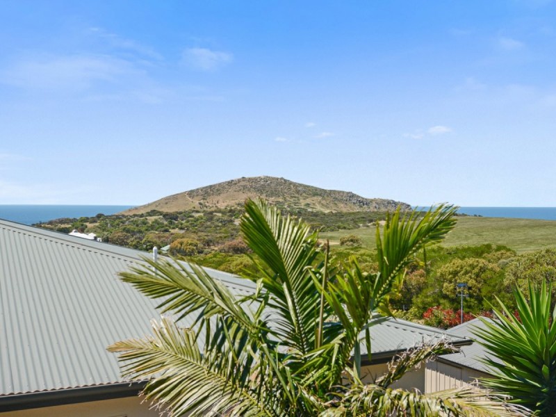 7 Minnamoora Court, Encounter Bay SA 5211