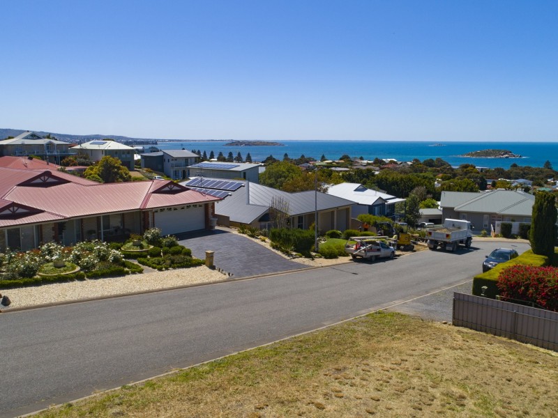 39 Minke Whale Dr, Encounter Bay SA 5211