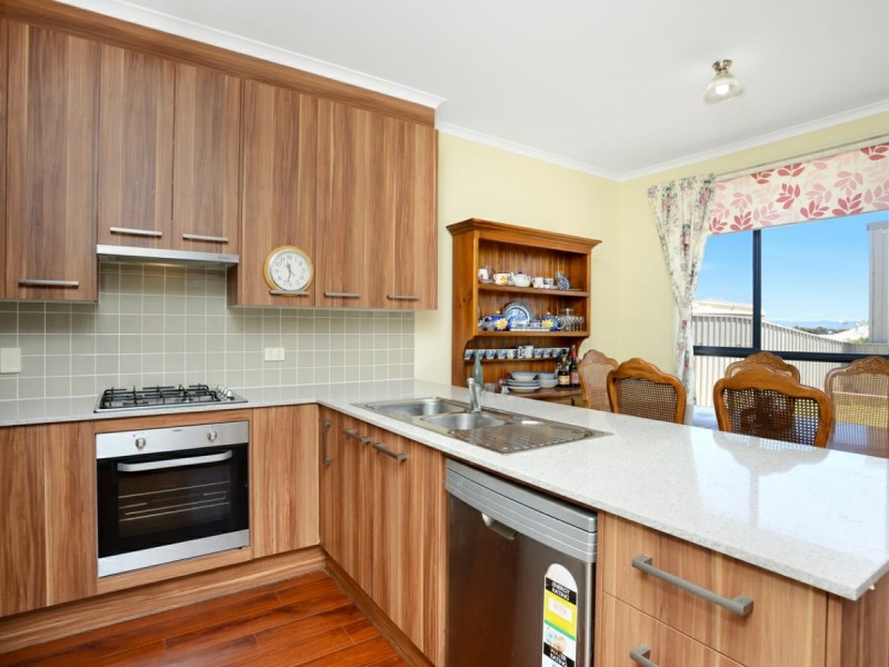 107 Excelsior Parade, Hindmarsh Island SA 5214