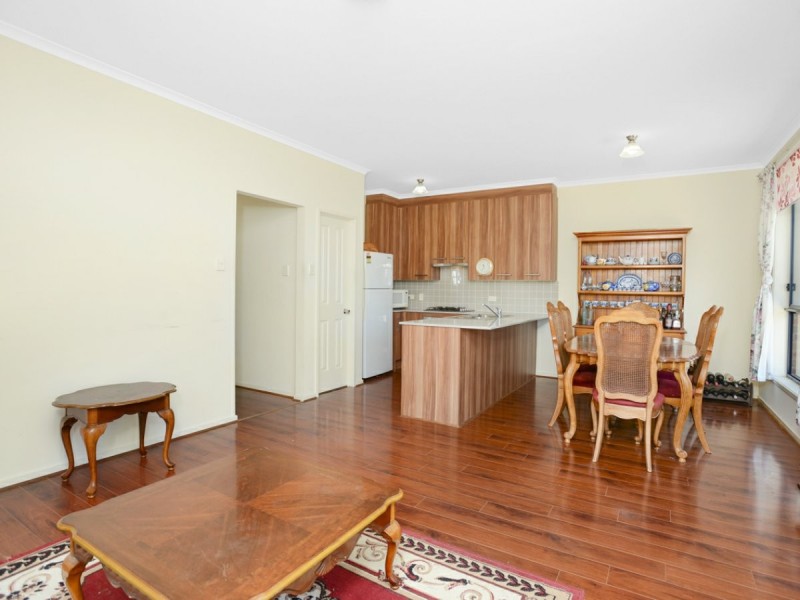 107 Excelsior Parade, Hindmarsh Island SA 5214