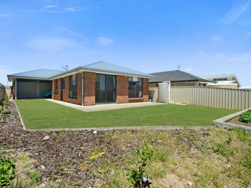 107 Excelsior Parade, Hindmarsh Island SA 5214