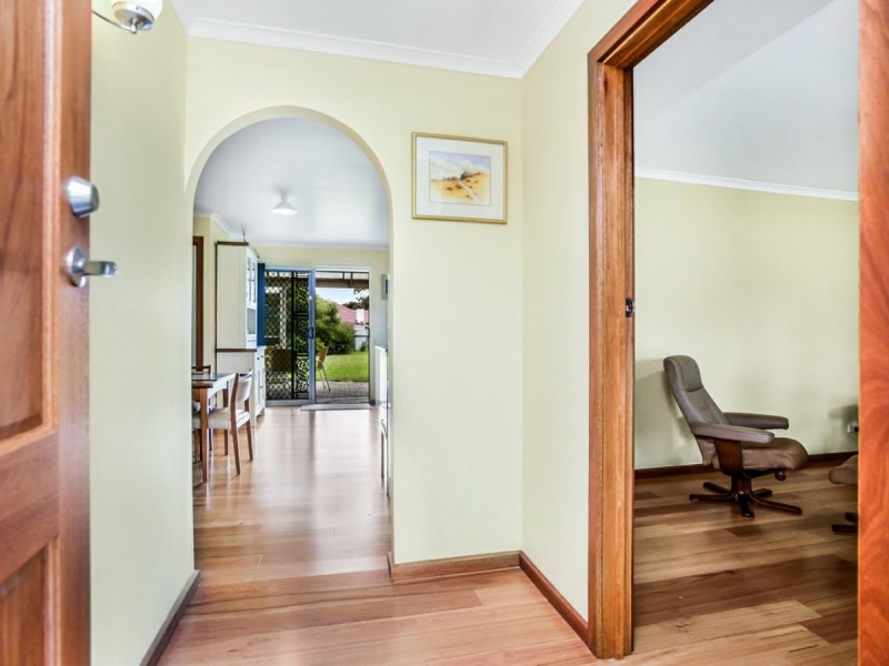 16 Pine Avenue, Victor Harbor SA 5211