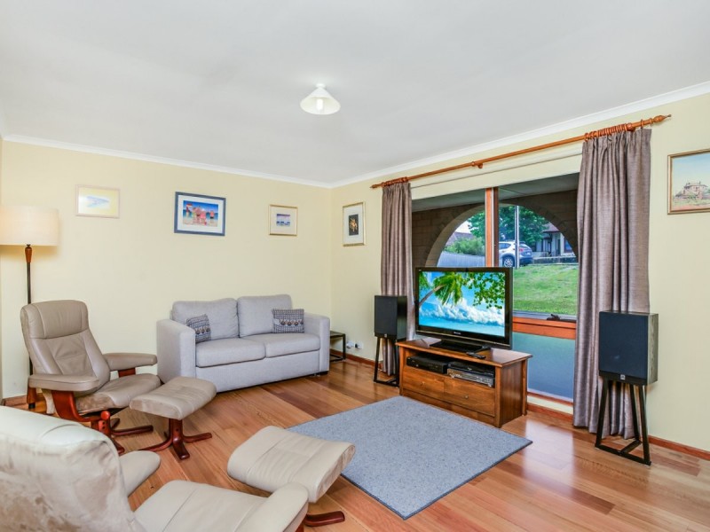 16 Pine Avenue, Victor Harbor SA 5211