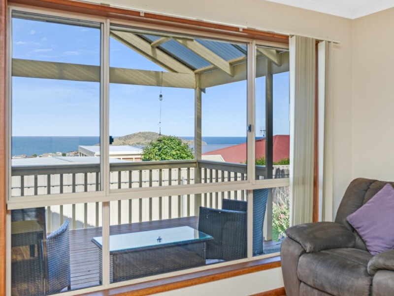 22 Three Gullies Road, Encounter Bay SA 5211