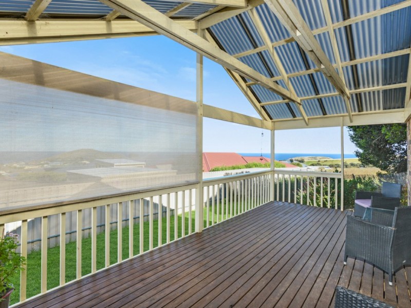 22 Three Gullies Road, Encounter Bay SA 5211
