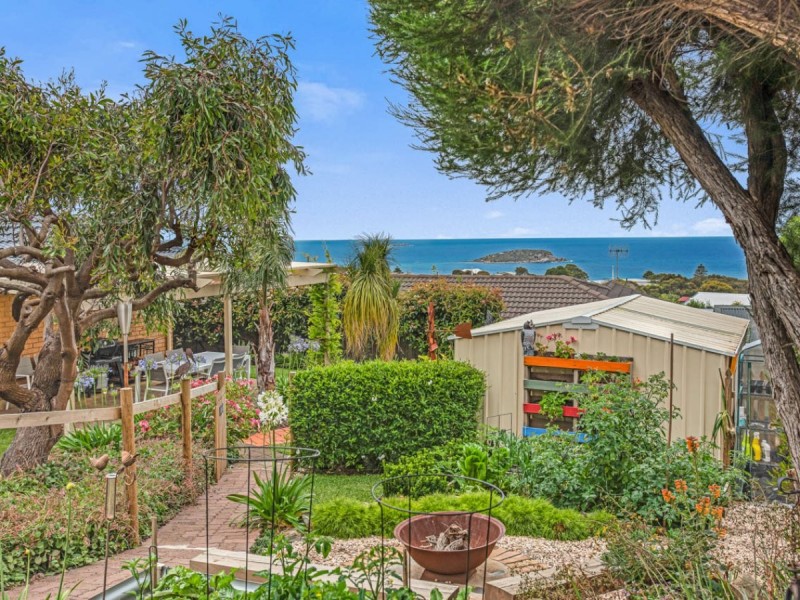 11 Bell Court, Encounter Bay SA 5211