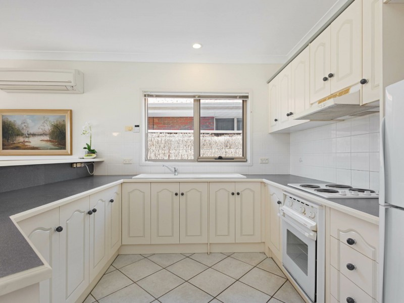 58 Lakeside Circuit, Encounter Bay SA 5211