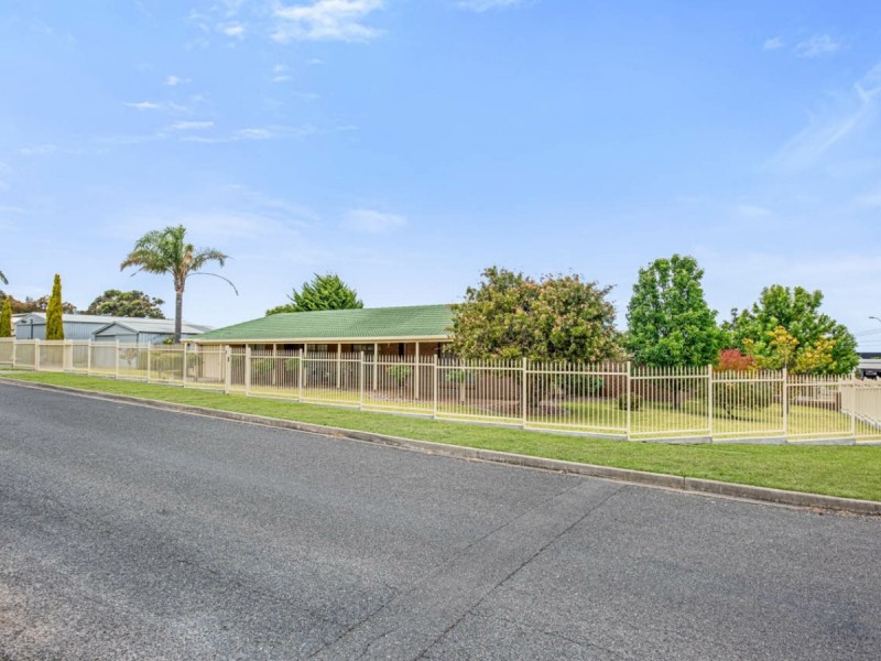 14 Walker Street, Hayborough SA 5211