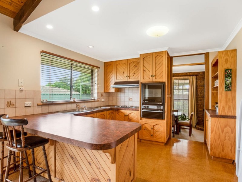 14 Walker Street, Hayborough SA 5211