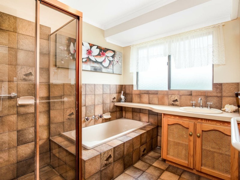 14 Walker Street, Hayborough SA 5211