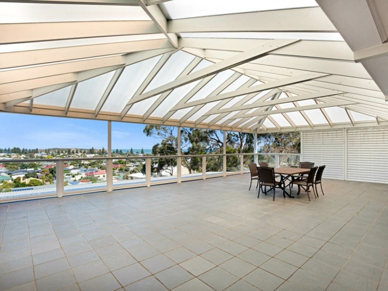 17 Lawson Street, Victor Harbor SA 5211