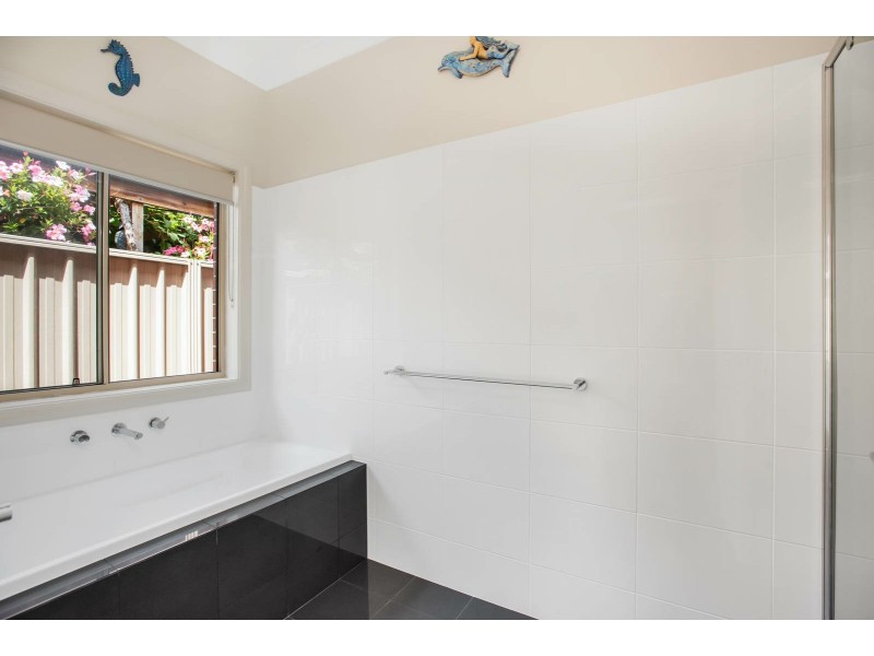 16 Classic Court, Port Elliot SA 5212