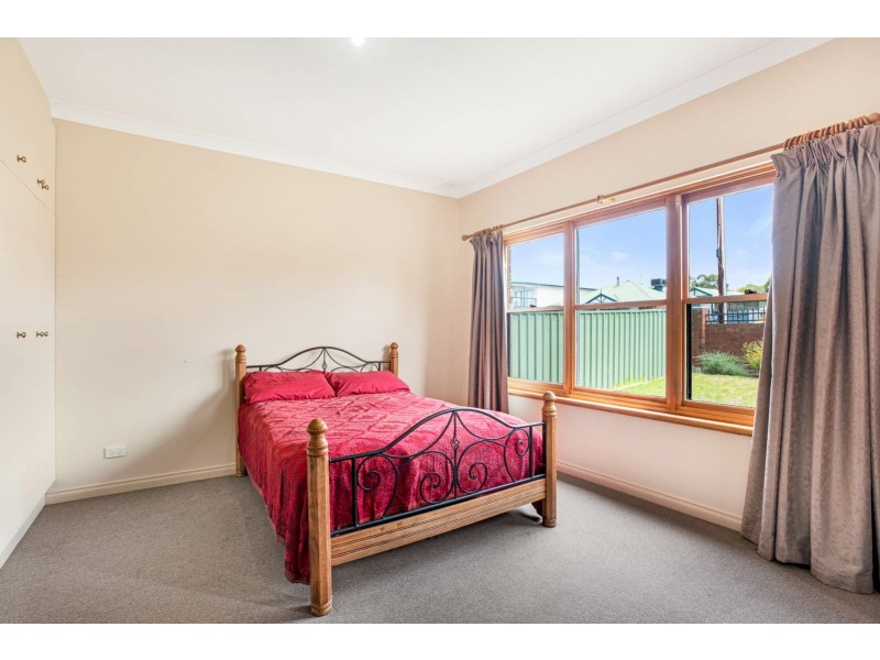 4 Adamson Street, Hayborough SA 5211