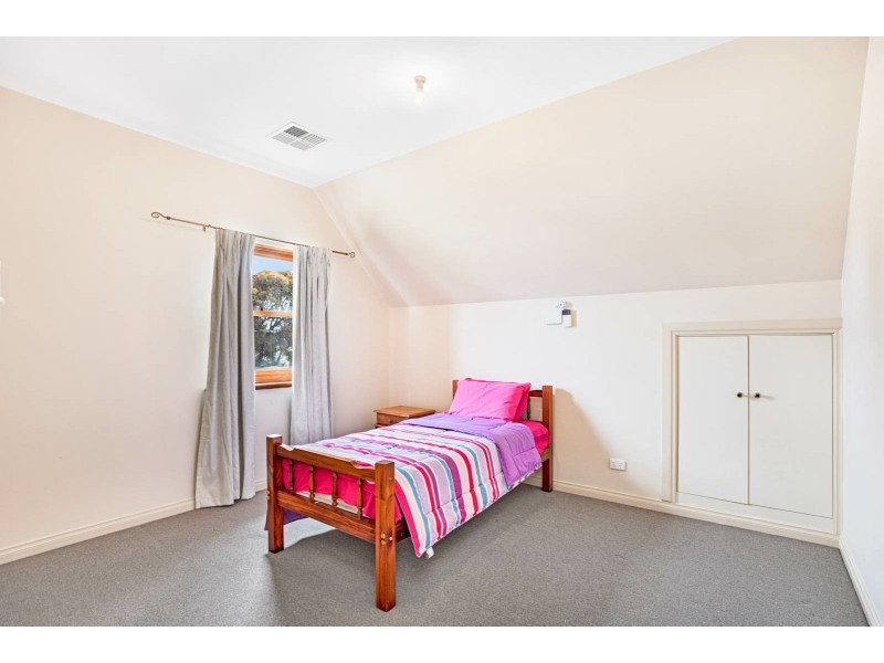 4 Adamson Street, Hayborough SA 5211