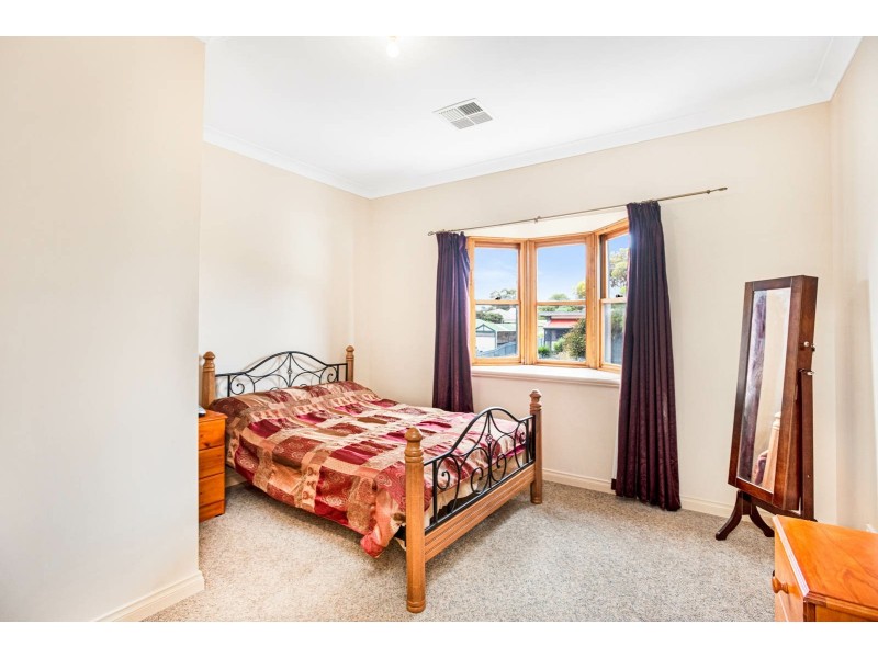 4 Adamson Street, Hayborough SA 5211