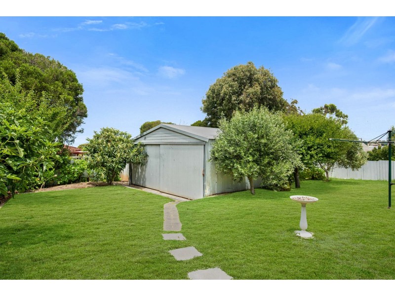 4 Adamson Street, Hayborough SA 5211