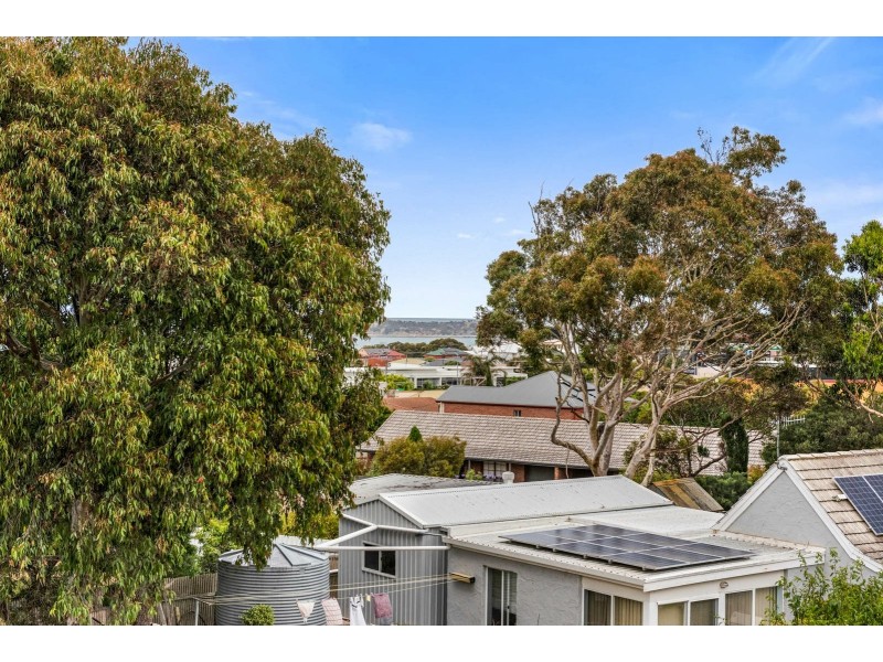 4 Adamson Street, Hayborough SA 5211