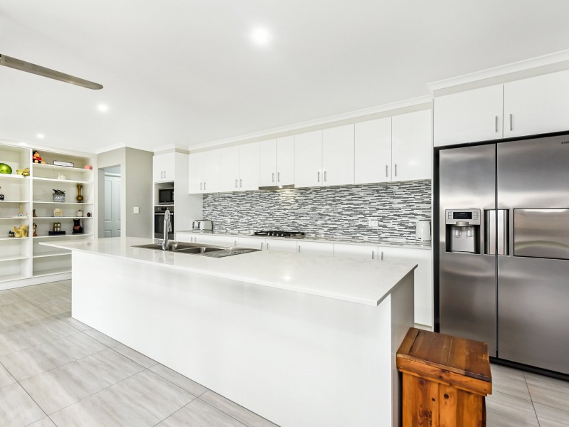 11 Peppermint Drive, Hayborough SA 5211